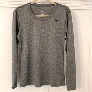 Nike Dri-Fit Long Sleeve Gray Top S